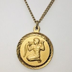 Vintage Roman Greek Soldier Servant Warrior Medallion Gold Tone Necklace Unique